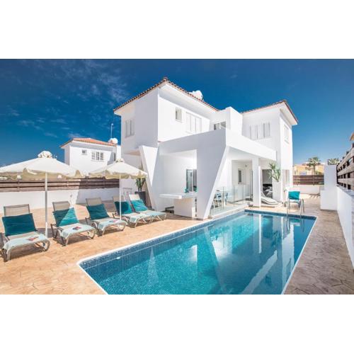 Marimar villa