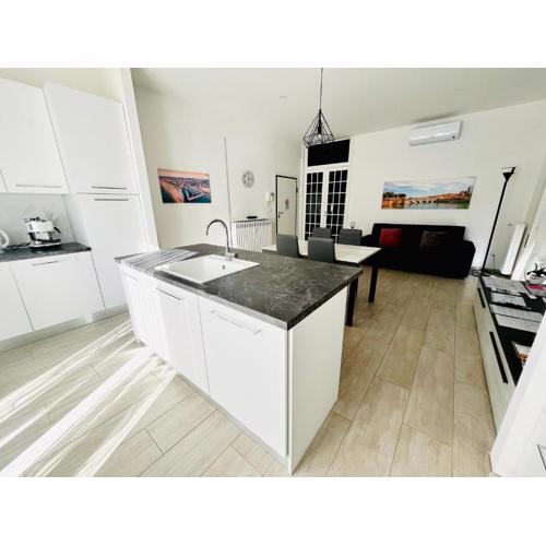 Marina Centro Harbor Apartment