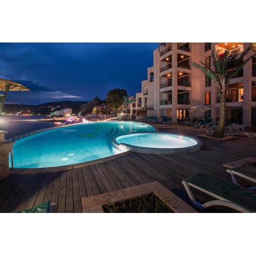 Marina City ApartHotel