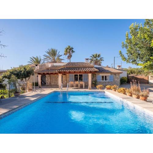 Marina Corios by SunVillas Mallorca