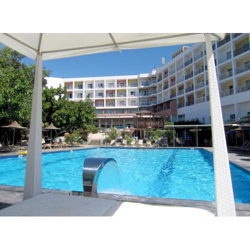 Marina Hotel