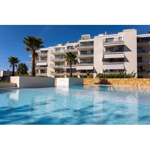 Marina Real II Atico by BookinDenia