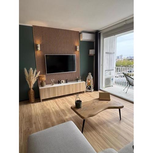 Marina View Empuriabrava - Appartement sud-ouest au canal avec terrasse