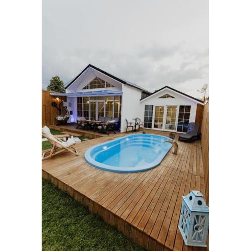 Marine House 3 Sıcak Havuz ve Jakuzili