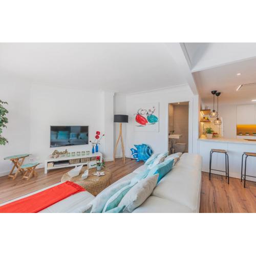 Mariners Apartment