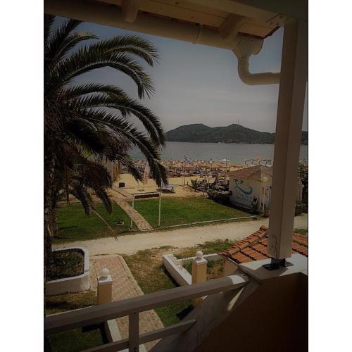 Marinis Boutique Rooms
