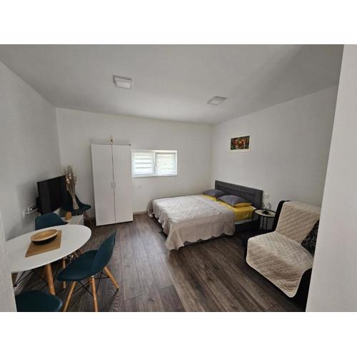 MARIO NV - Studio apt. for 2-3 persons with terrace