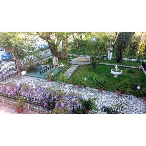 Maritsas Apartments