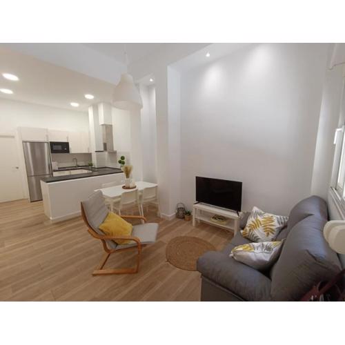 Mármoles Centro Malaga by H&H