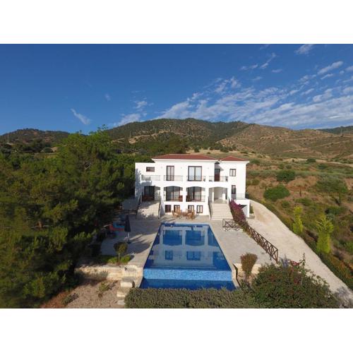 Martika Luxury Villa