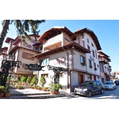 Martin Club Hotel