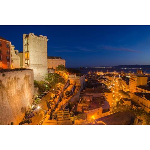 Martini Time, panoramic terrace on the castle walls