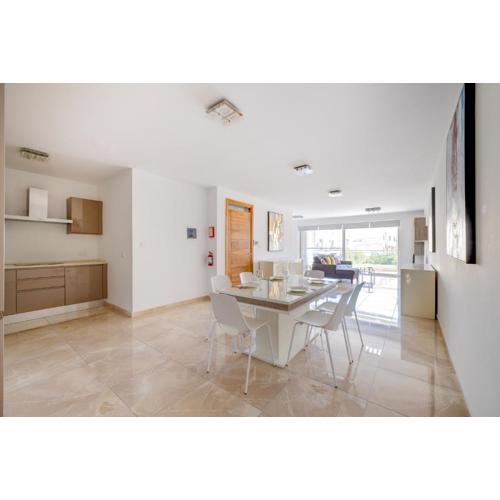Marvellous 3BR Apartment in central St Julians