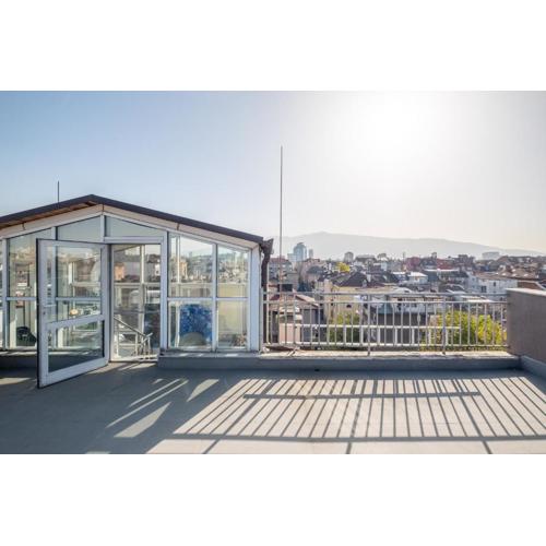 Marvellous Apt / Roof Top Terrace / 2BDR / 2BTH