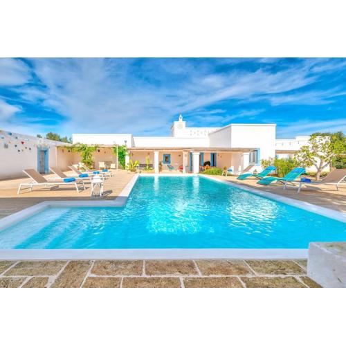 Masseria Tufo Bianco by Raro Villas