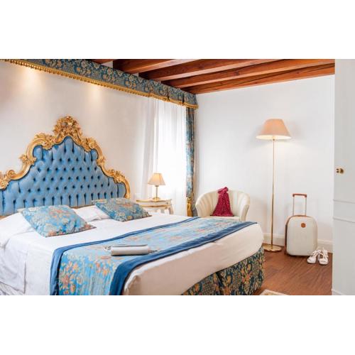 Master Venice Apartments