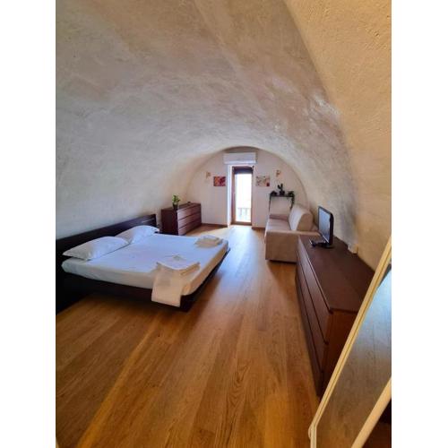 Matera Arco 34