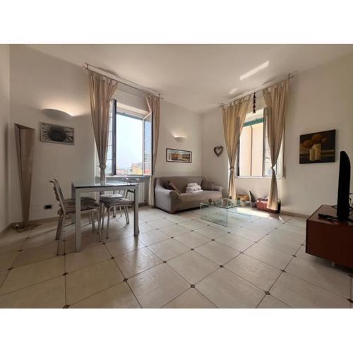 Matte Location, 80 sqm 2bedroom, 1bathroom, in Santa Margherita Ligure, Air Conditioning