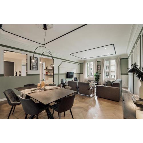 Mavi - 2 bedrooms and balcony in Eixample Dreta