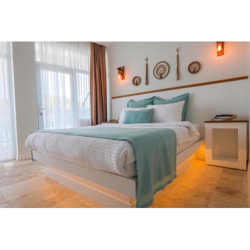 Mavi Cam Hotel Ayvalik