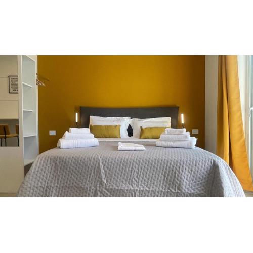 Maya Nest and Sampay Bay - Urban vibe in the heart of Bari