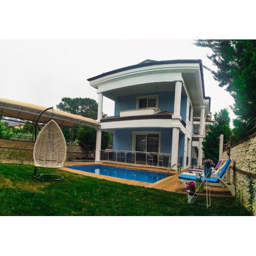 Maya Villa