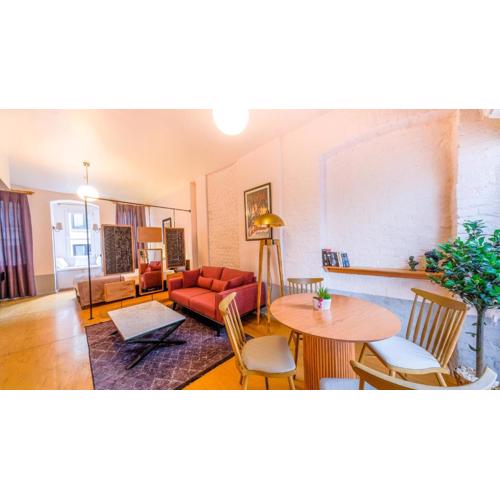 Mayer Loft Suites