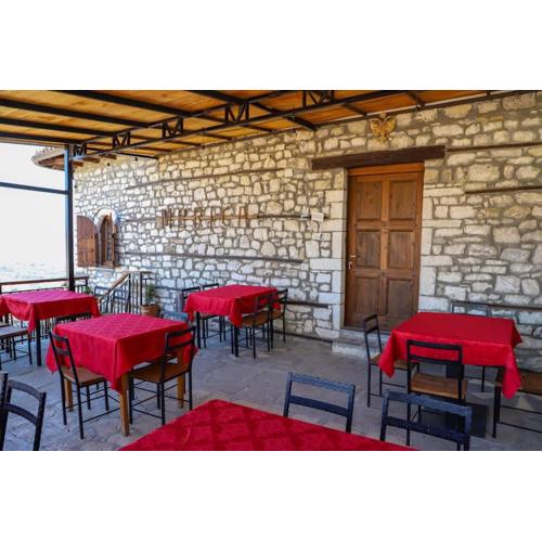 Mbrica Family - Berat Castle Gem