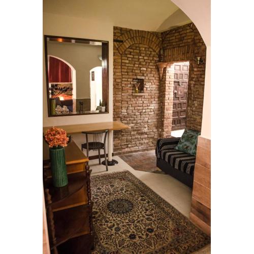 Medieval central apartment