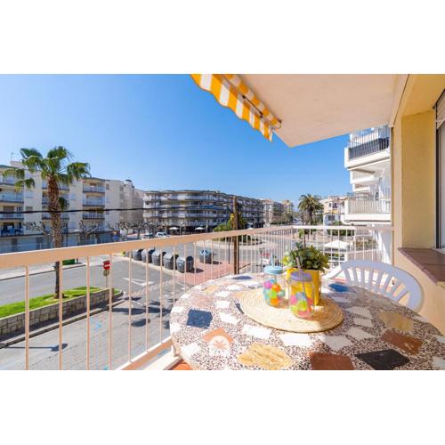 Mediterranean Way - Beach Apartment Regueral