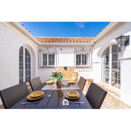 Mediterranean Way - El Patio
