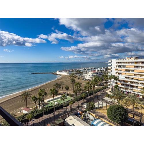 Mediterraneo 801. Super One-Bedroom Apartment with Great Sea Views.