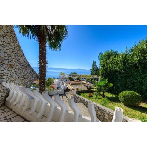 Mediterranes Apartment mit Meerblick, Grill - ab 14 Tagen Aufenthalt eine gratis Bootsfahrt