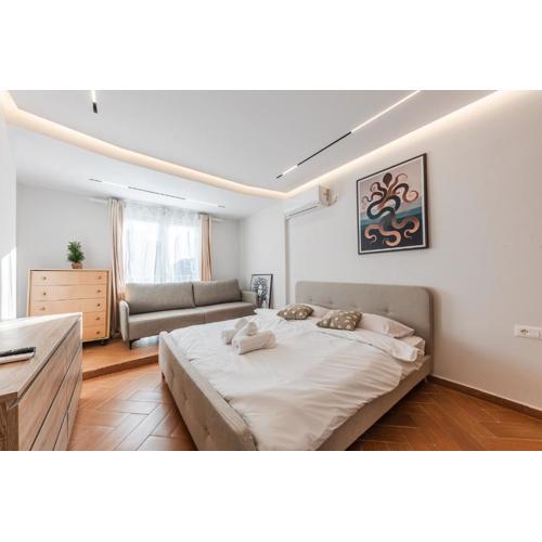 Meduza Apartment by Kondo Stays