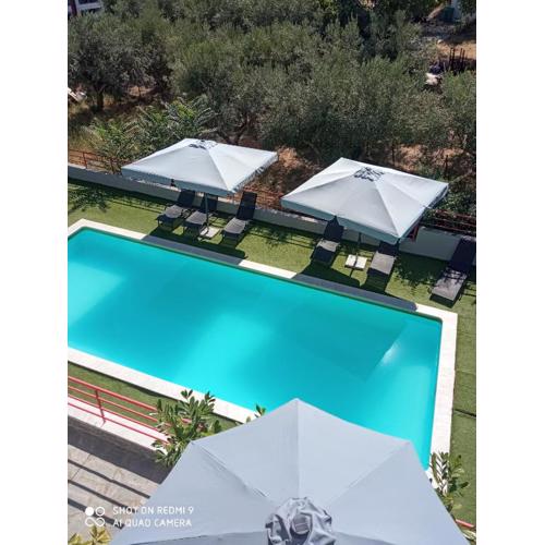 Melia Luxury Suite with pool