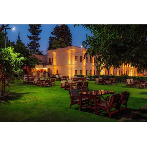 Melis Cave Hotel