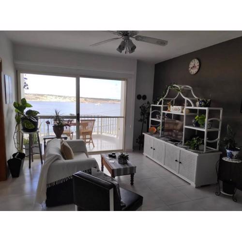 Mellieha Bay (Ghadira) Apartment with Sea View