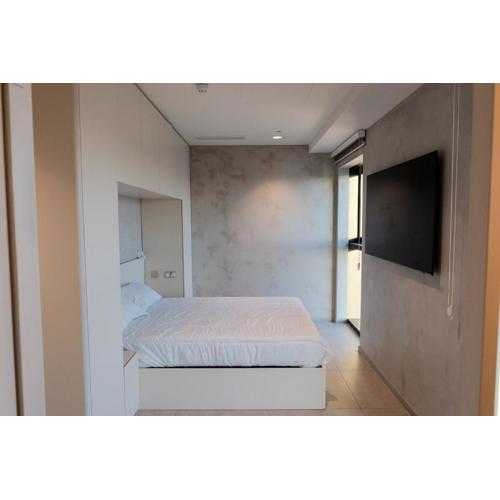 Mercury Skyline Apartment