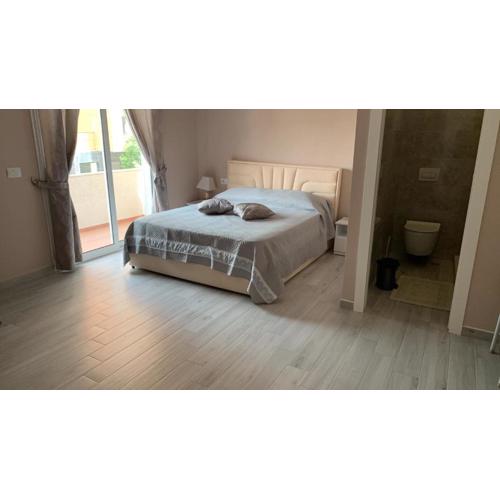 Meri Rooms