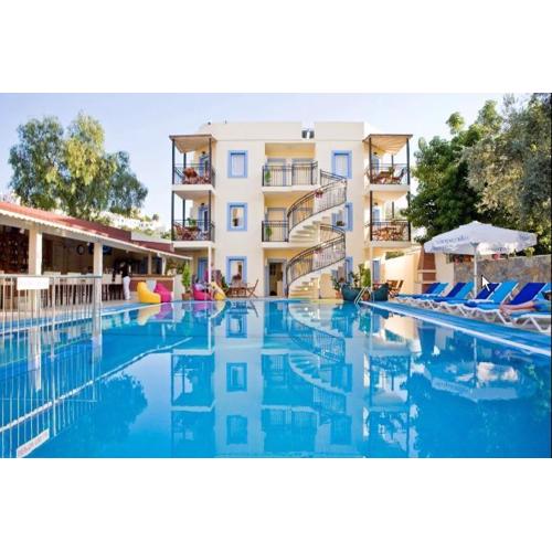 Merve Apartments, your home from home in central BODRUM, street cats frequent the property, not all apartments have balconies , ground floor have terrace with table and chairs