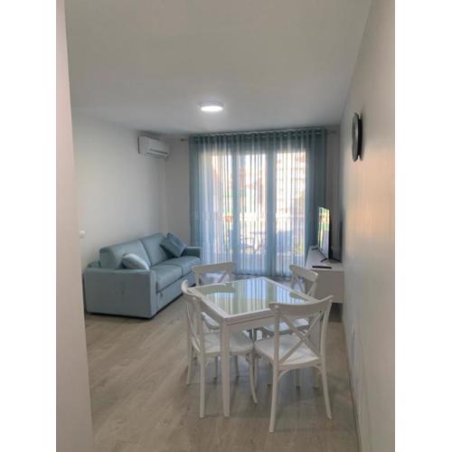 Merville Apartment 5
