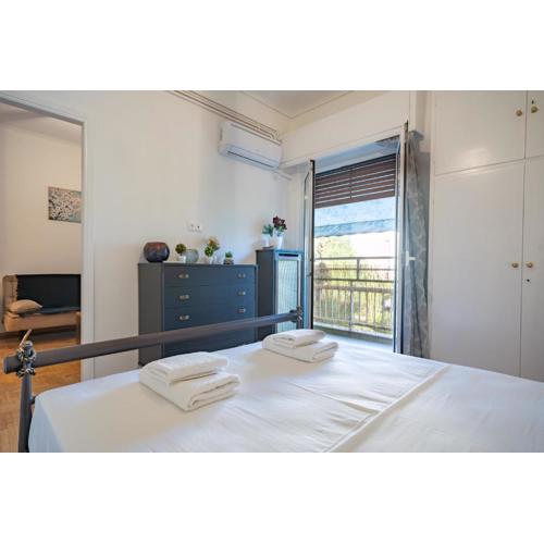 Metaxourgio 3 persons apartment by MPS