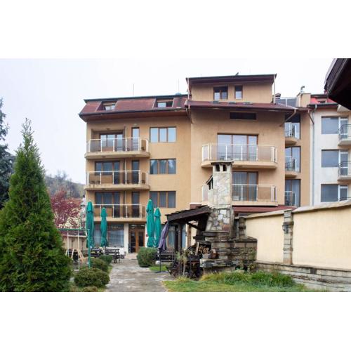 Meteor Family Hotel