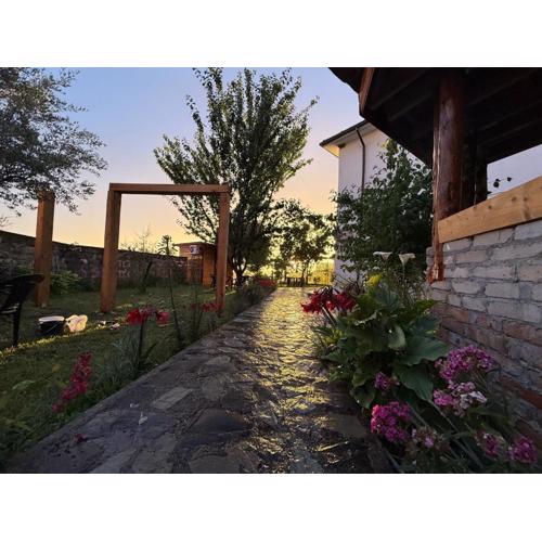 Meti Guest House