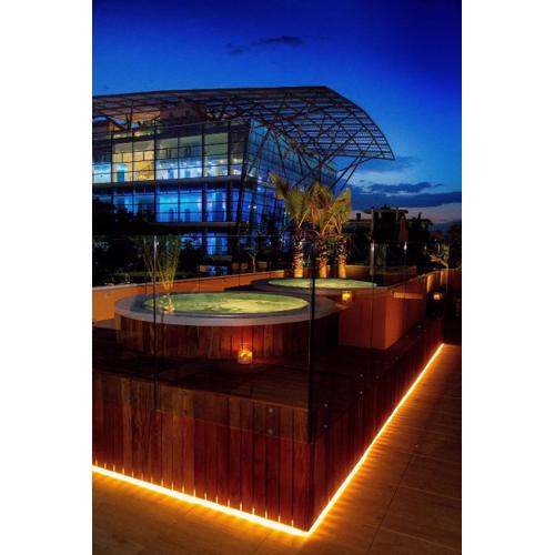 Metropol Ceccarini Suite - Luxury apartments