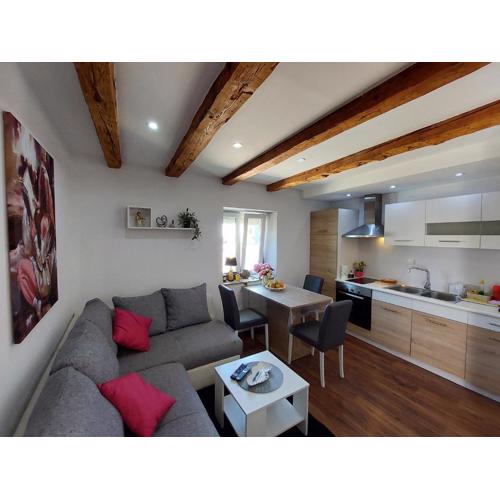Mexicana Apartment Pink