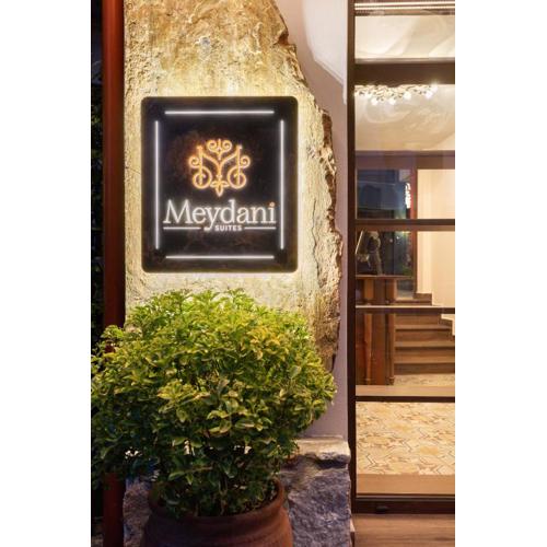 Meydani Suites