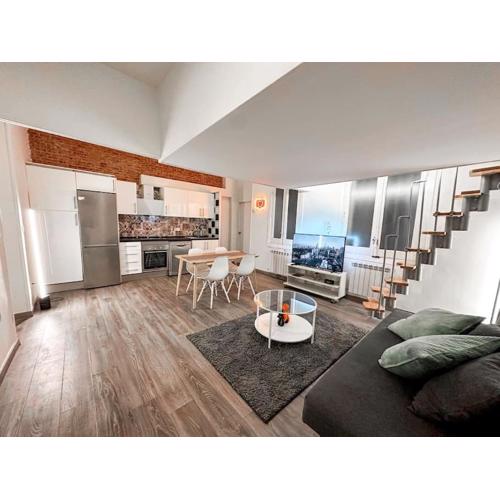 Mezzanine 2 bedroom in Chueca