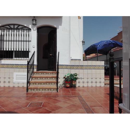 Mi casita en Torrevieja con piscina y barbacoa
