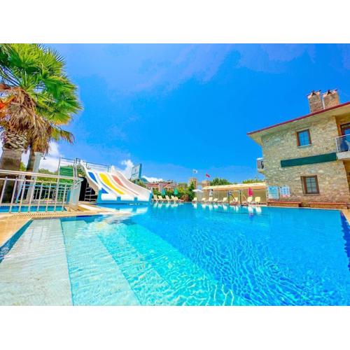 Mia Suites Hotel